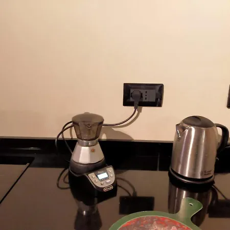 Suite Ai Leoni-2